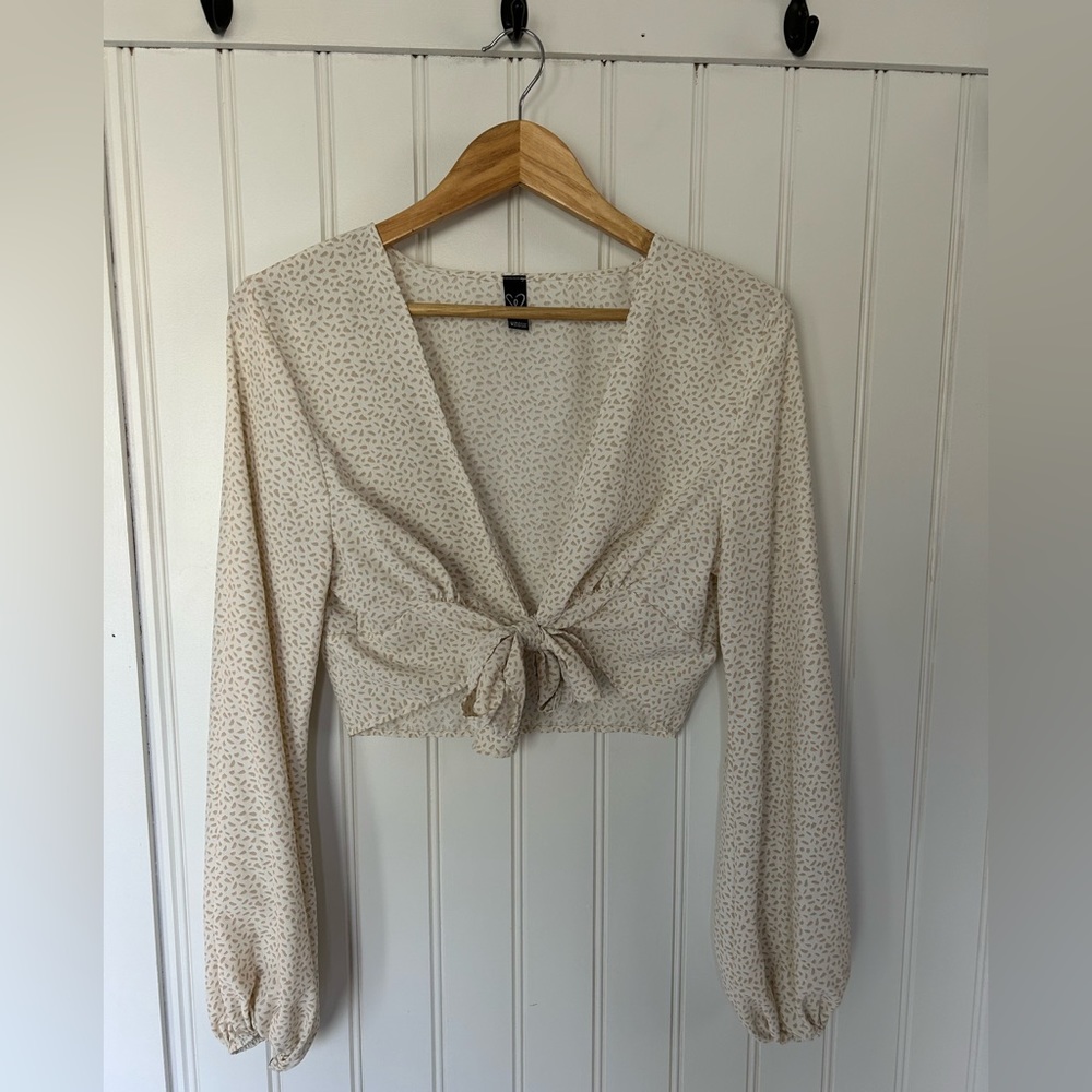 Windsor Long Sleeve Tie-Top